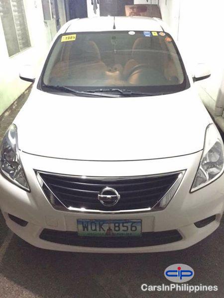 Pictures of Nissan Almera Automatic