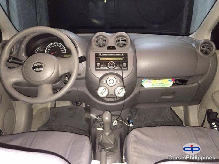 Nissan Almera Automatic - image 2