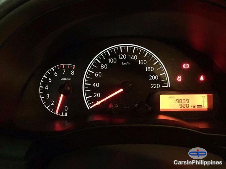 Nissan Almera Automatic - image 5