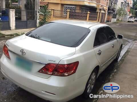 Toyota Camry Automatic - image 9
