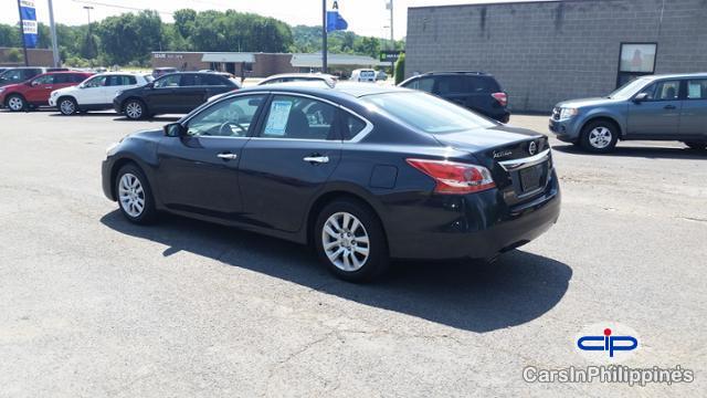 Nissan Altima Automatic 2013 - image 3