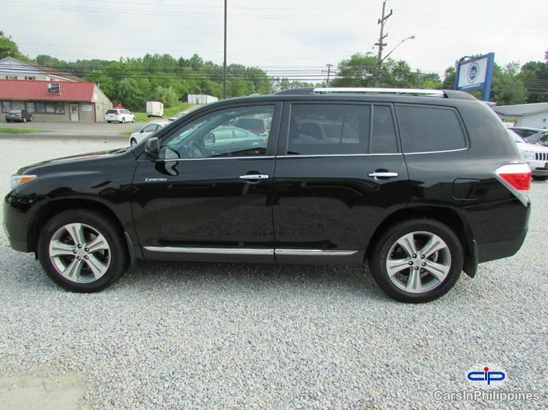 Toyota Highlander Automatic 2011 - image 4