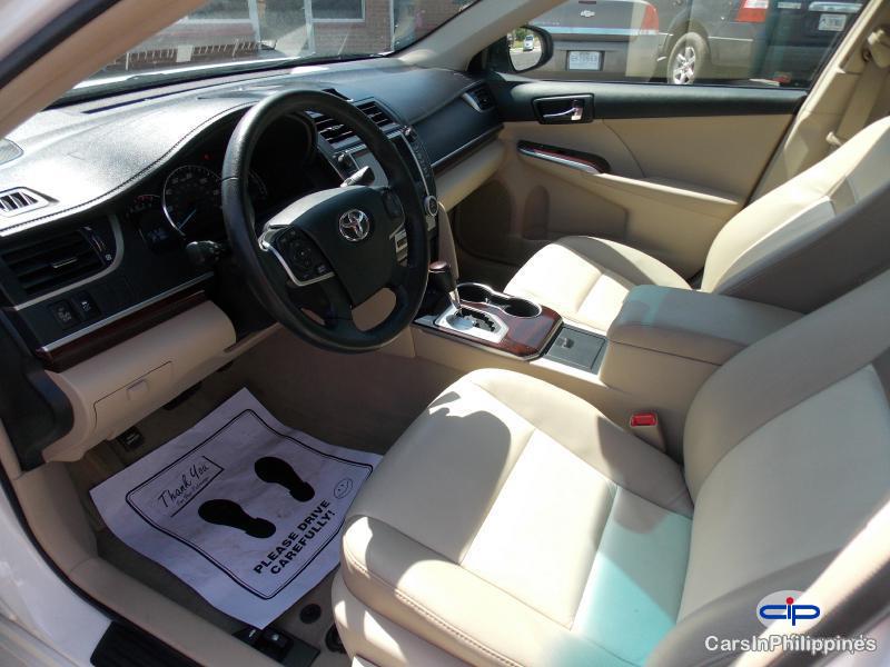 Picture of Toyota Camry Automatic 2012 in Metro Manila