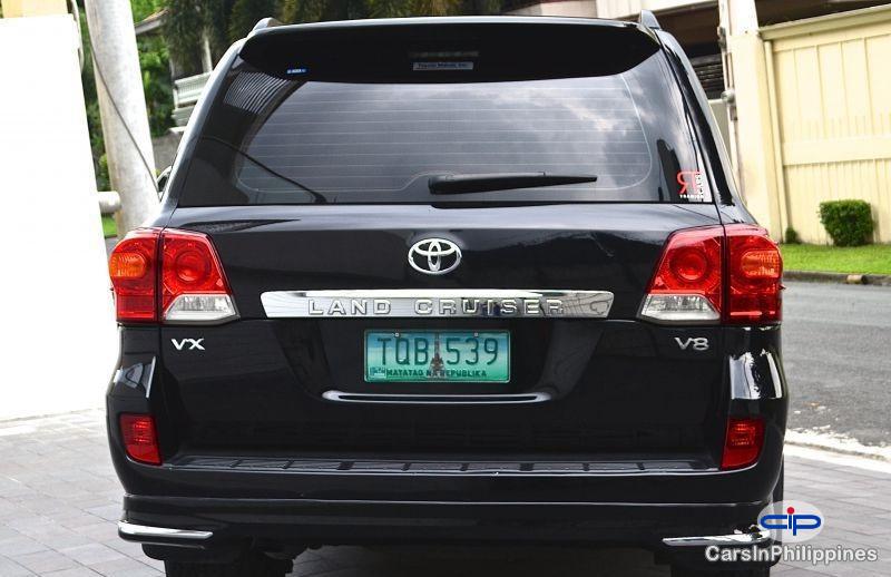 Toyota Land Cruiser Automatic 2008 - image 4