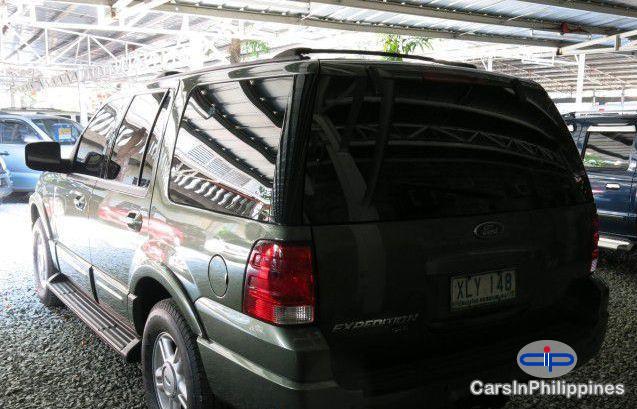 Ford Expedition - image 6