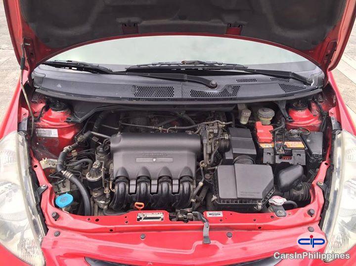 Honda Jazz Manual 2004 - image 5