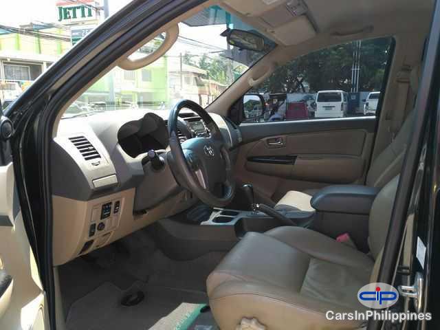 Toyota Fortuner Automatic 2012