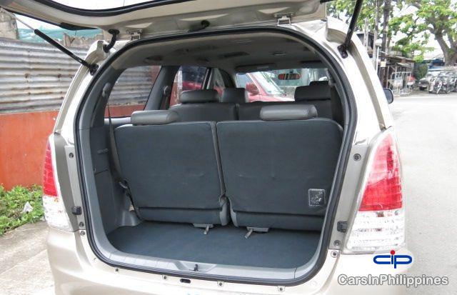 Toyota Innova 2008 - image 3