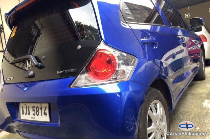 Honda Brio Automatic - image 2