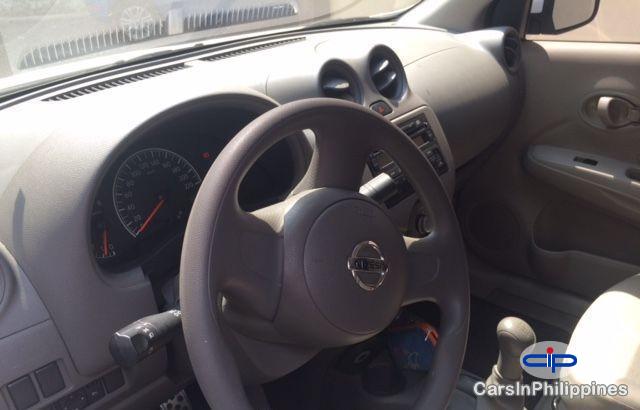 Nissan Almera Automatic - image 2