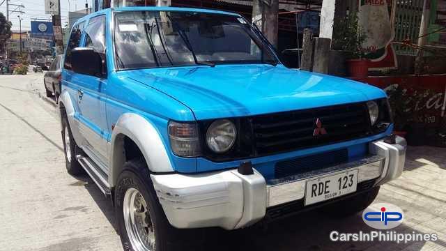 Picture of Mitsubishi Pajero Manual 2001