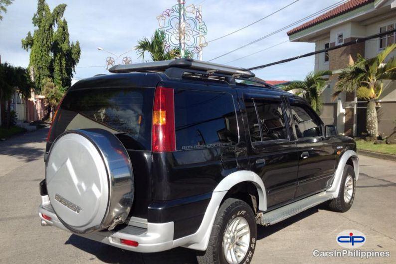 Picture of Ford Everest in Oriental Mindoro