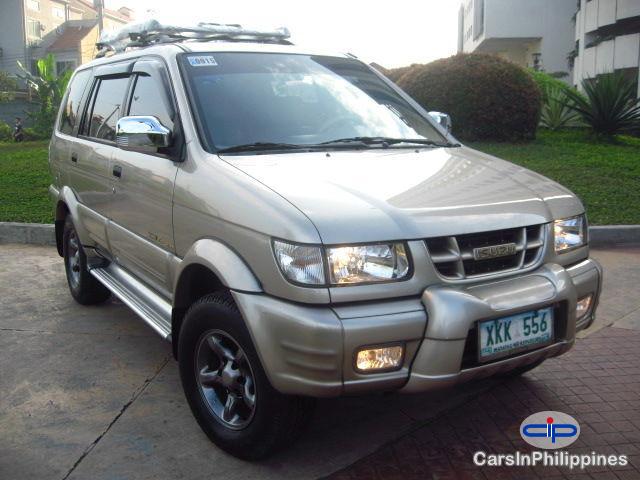 Picture of Isuzu Crosswind
