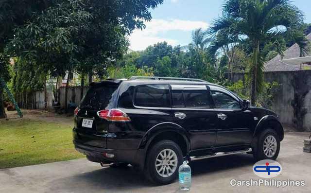 Picture of Mitsubishi Montero Sport