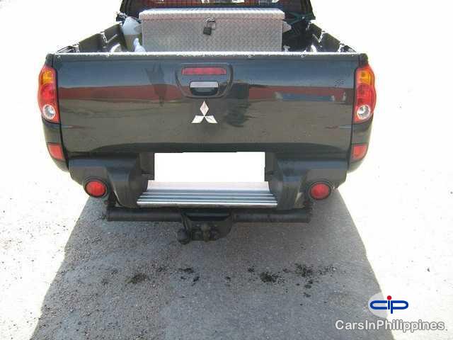 Mitsubishi L200 Manual 2006 - image 3
