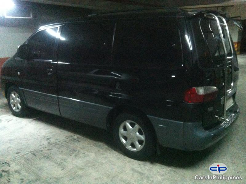 Hyundai Starex Automatic - image 3