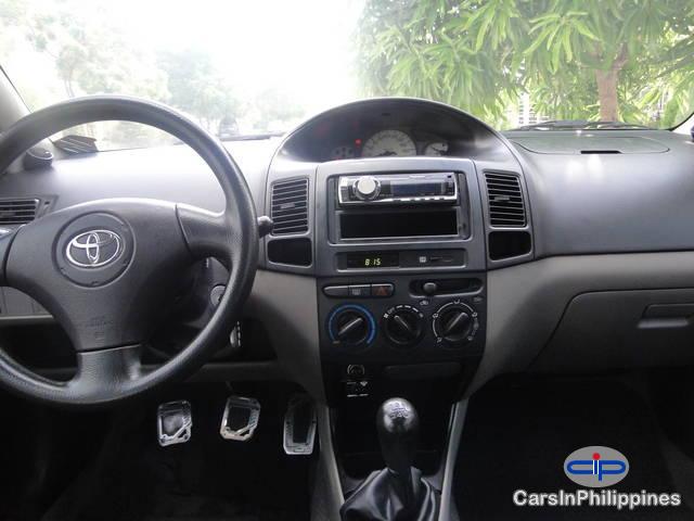 Toyota Vios - image 2