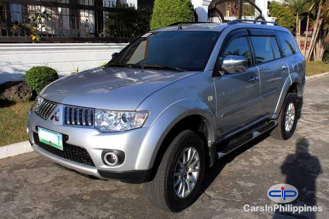 Picture of Mitsubishi Montero Sport
