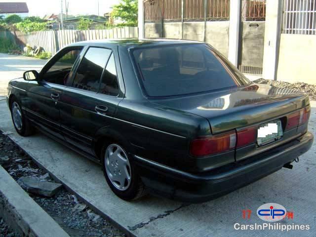 Nissan Sentra - image 2
