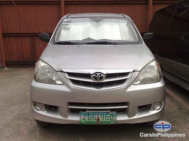 Pictures of Toyota Avanza