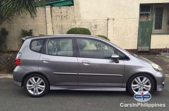 Honda Jazz Manual 2006 - image 3