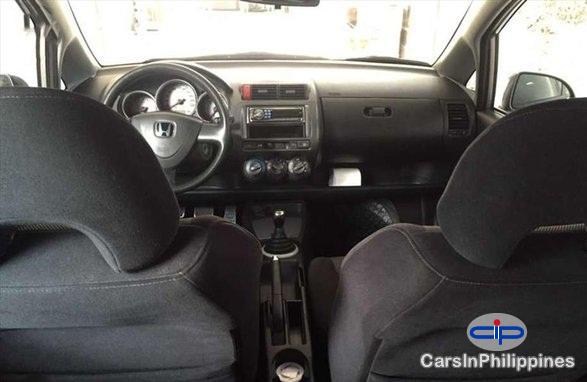 Honda Jazz Manual 2006 - image 5