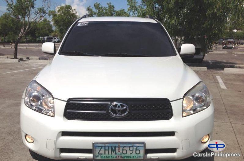 Toyota RAV4 Automatic - image 7