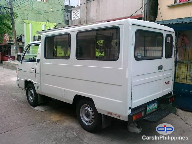Mitsubishi L300 Manual - image 3