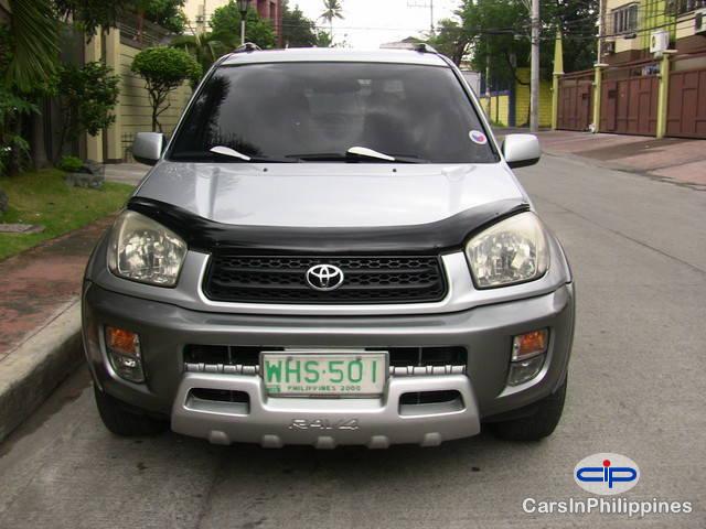 Pictures of Toyota RAV4 Automatic 2001