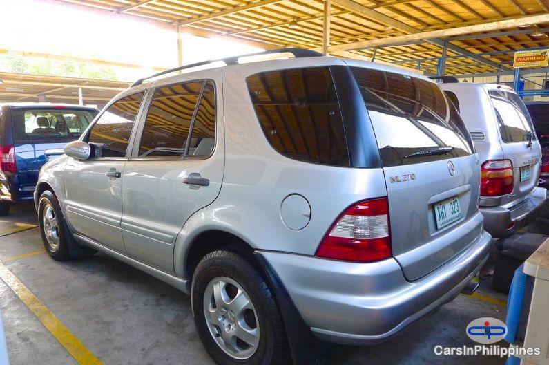 Mercedes Benz M-Class Automatic - image 9