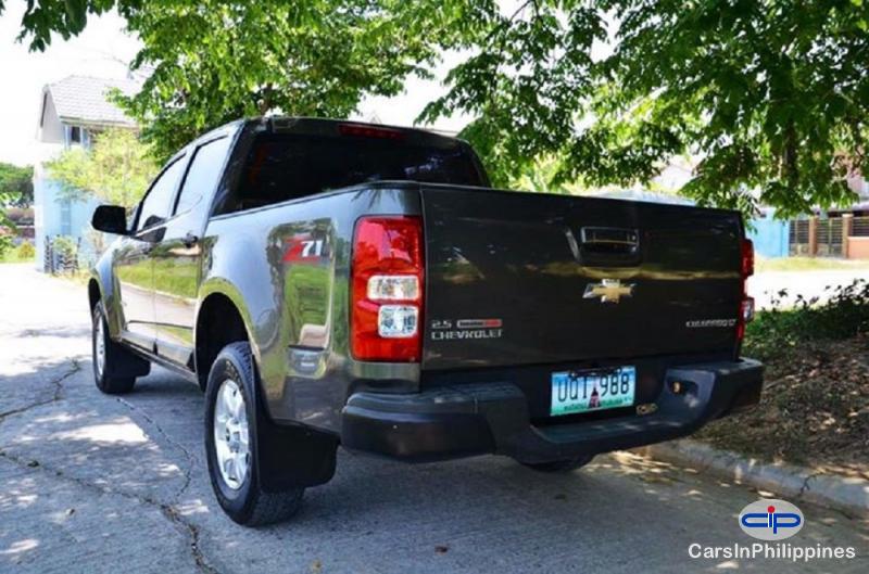Chevrolet Colorado - image 2
