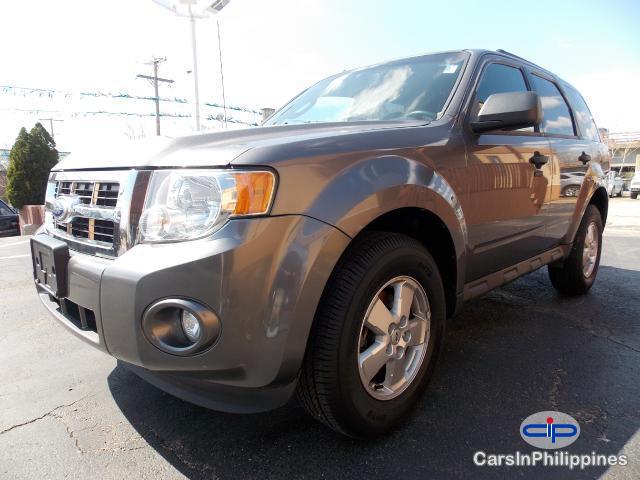 Ford Escape Automatic 2010 - image 2