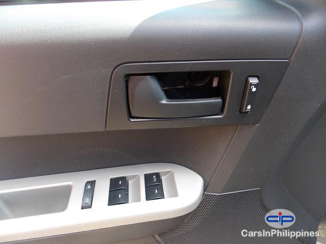 Ford Escape Automatic 2010 - image 6
