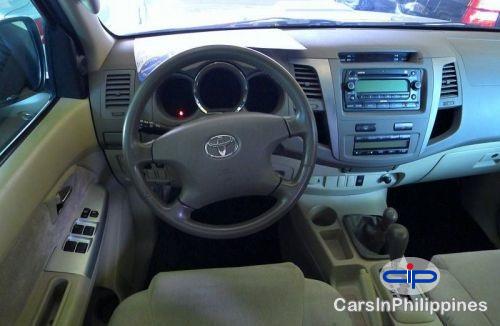 Toyota Fortuner Automatic 2005 - image 2