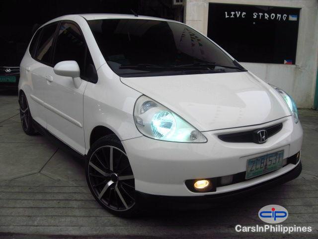 Pictures of Honda Jazz Automatic 2006