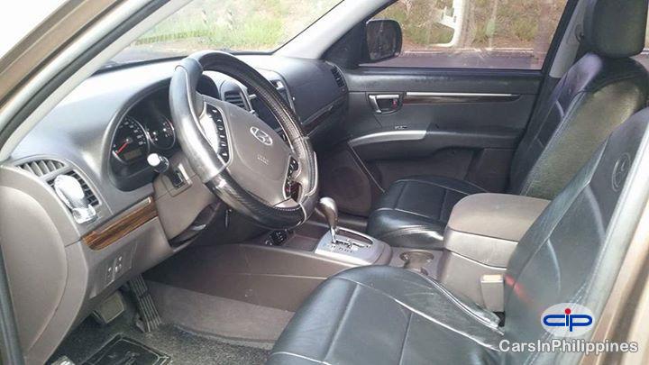 Hyundai Santa Fe Automatic 2012 - image 4