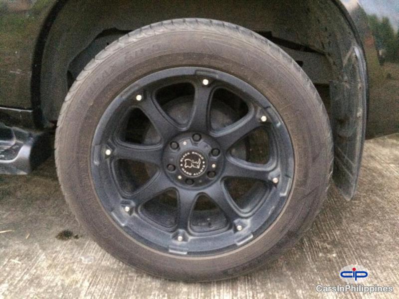 Toyota Fortuner Automatic - image 3