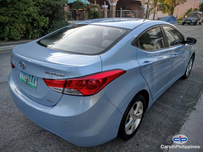 Hyundai Elantra Automatic in Ilocos Norte