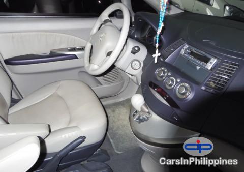 Mitsubishi Grandis Semi-Automatic 2007 - image 5