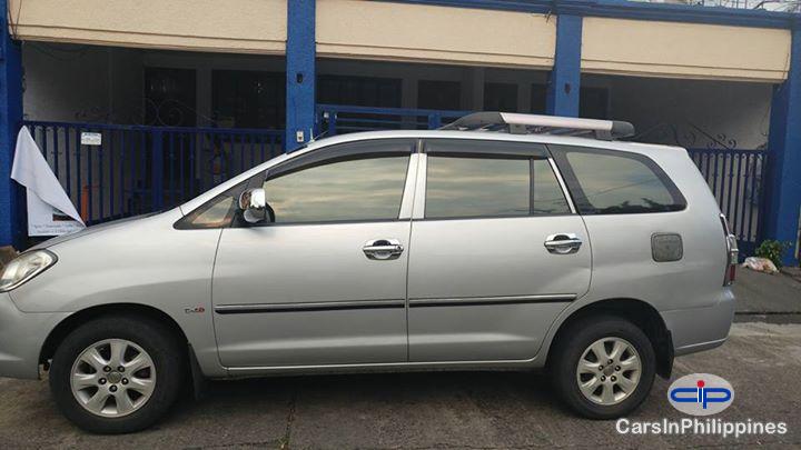 Picture of Toyota Innova Manual 2006