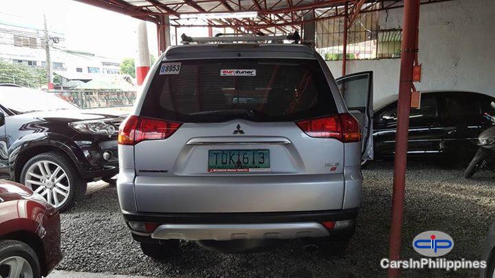 Mitsubishi Montero Sport Automatic 2012
