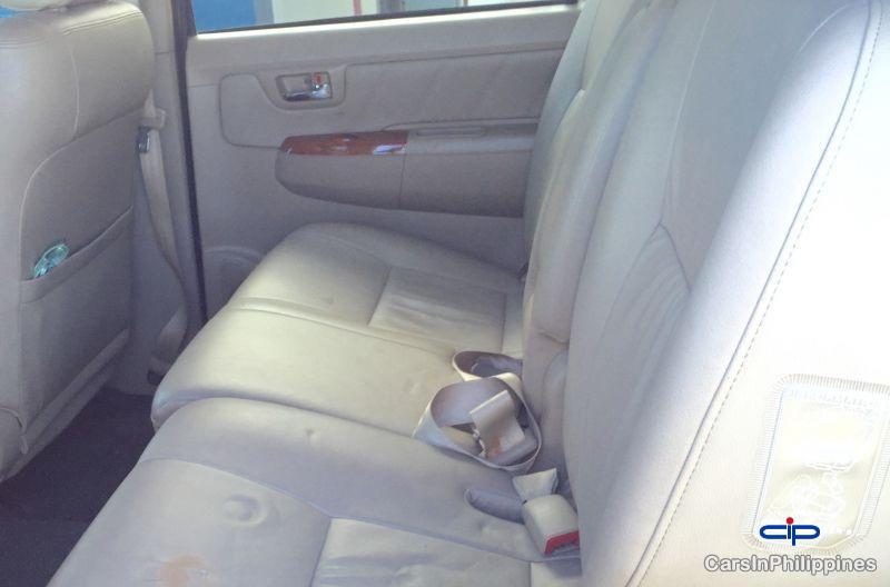 Toyota Fortuner Automatic - image 4
