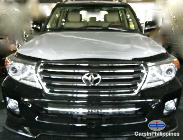 Picture of Toyota Land Cruiser 2013