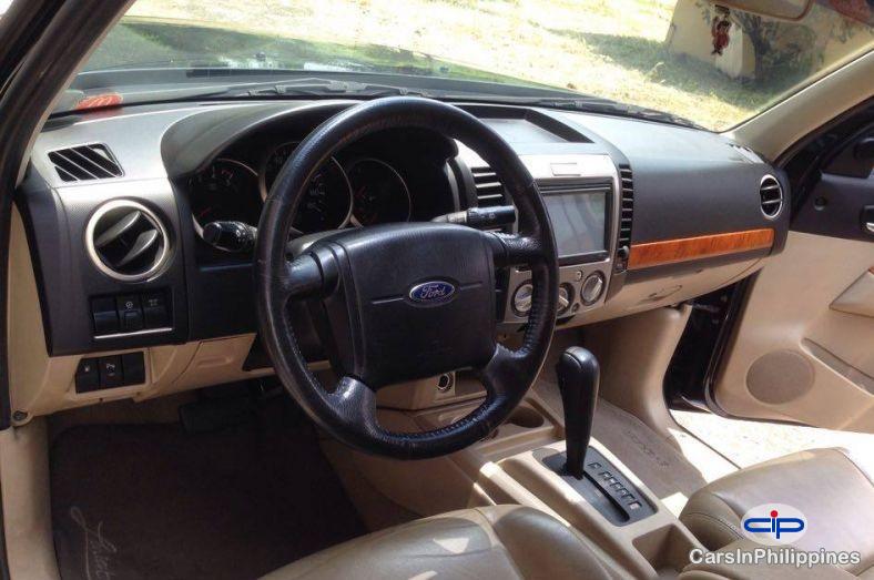 Ford Everest in Metro Manila