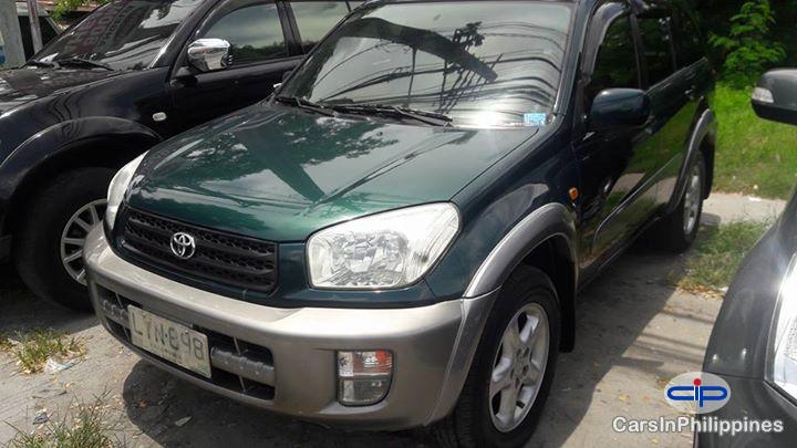 Pictures of Toyota RAV4 Automatic 2001