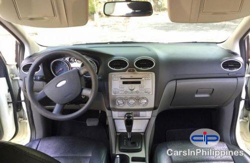 Ford Focus Automatic 2010 - image 3