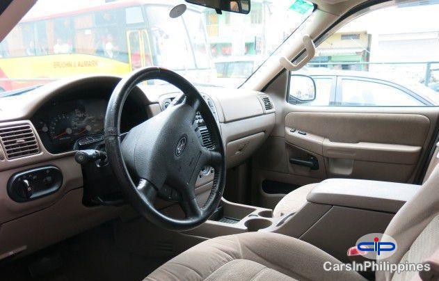 Ford Explorer in Metro Manila