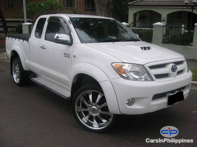 Picture of Toyota Hilux Manual 2006