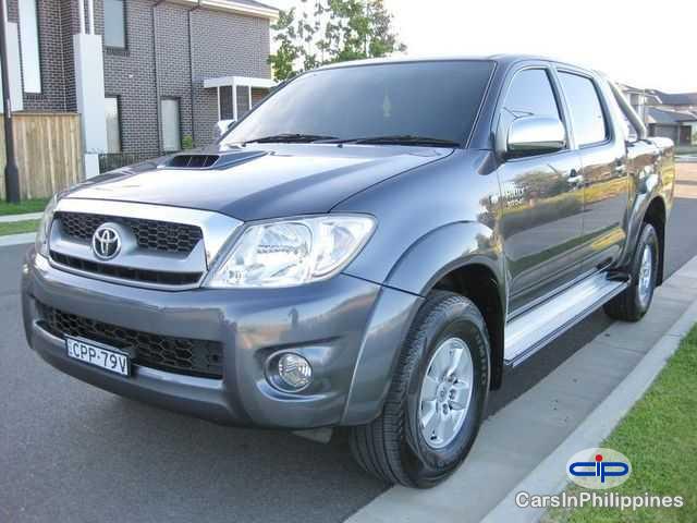 Pictures of Toyota Hilux Automatic 2009