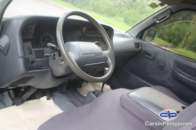 Toyota Hiace Manual 2002 in Romblon